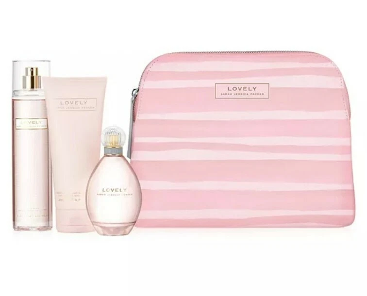 SJP (Sara Jessica Parker) NYC LOVELY - 3 piezas, juego de bolsas de regalo de cosméticos, TOTALMENTE NUEVO Foto 1 de 1