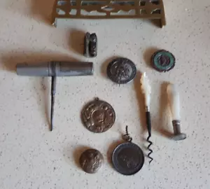 More details for victorian and other later artefacts. mop items, bullet pencil sharpener, badges