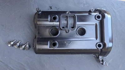 Cubierta de válvula de culata Kawasaki Versys 650 KLE 2014 negra Foto 1 de 4