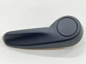 Jeep Compass 2017-2025 asiento delantero derecho palanca de manija reclinable OEM 5UN60TRMAA - Imagen 1 de 9