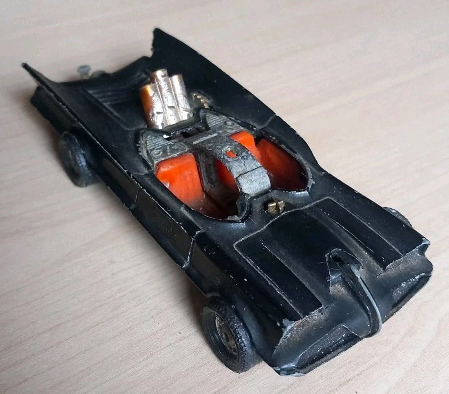 Modellino BATMOBILE Corgi Toys Vintage. Made In Great Britain.  Cm 13,5 X Cm 5 - Immagine 1 di 4