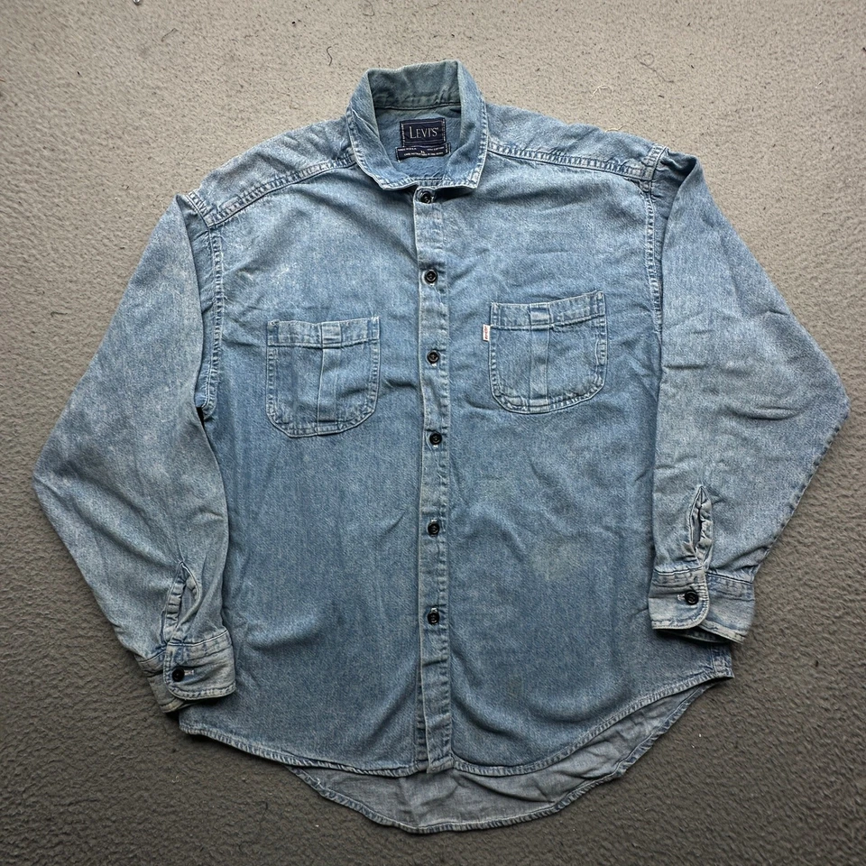 Camisa de mezclilla vintage años 80 Levis Chambray blanca con pestañas abotonadas para hombre XL manga larga Foto 1 de 4