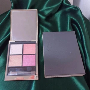 SUQQU Signature Color Eyes 102 Fuyusoubi Rose Eyeshadow Palette 6.2g - Picture 1 of 3