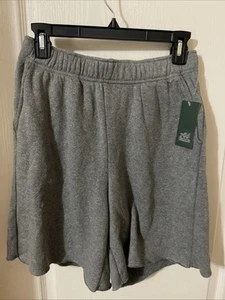 Women's Wild Fable High-Rise Fleece Bermuda Shorts Heather Grey Small NWT - Picture 1 of 9