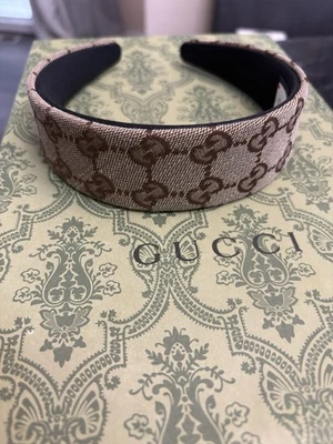 Banda para el pelo Gucci beige de lona para mujer Foto 1 de 2