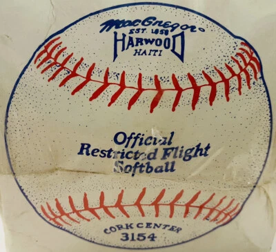 Softbol oficial MacGregor Hardwood 1983 de colección Foto 1 de 4