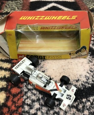 Coche de carreras Corgi Whizzwheels Yardley McLaren de Fórmula Uno Foto 1 de 4