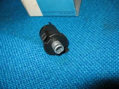 Ford Granada MK2 Schalter Heckscheibenheizung Oldtimer NEU - Imagem 1 de 2