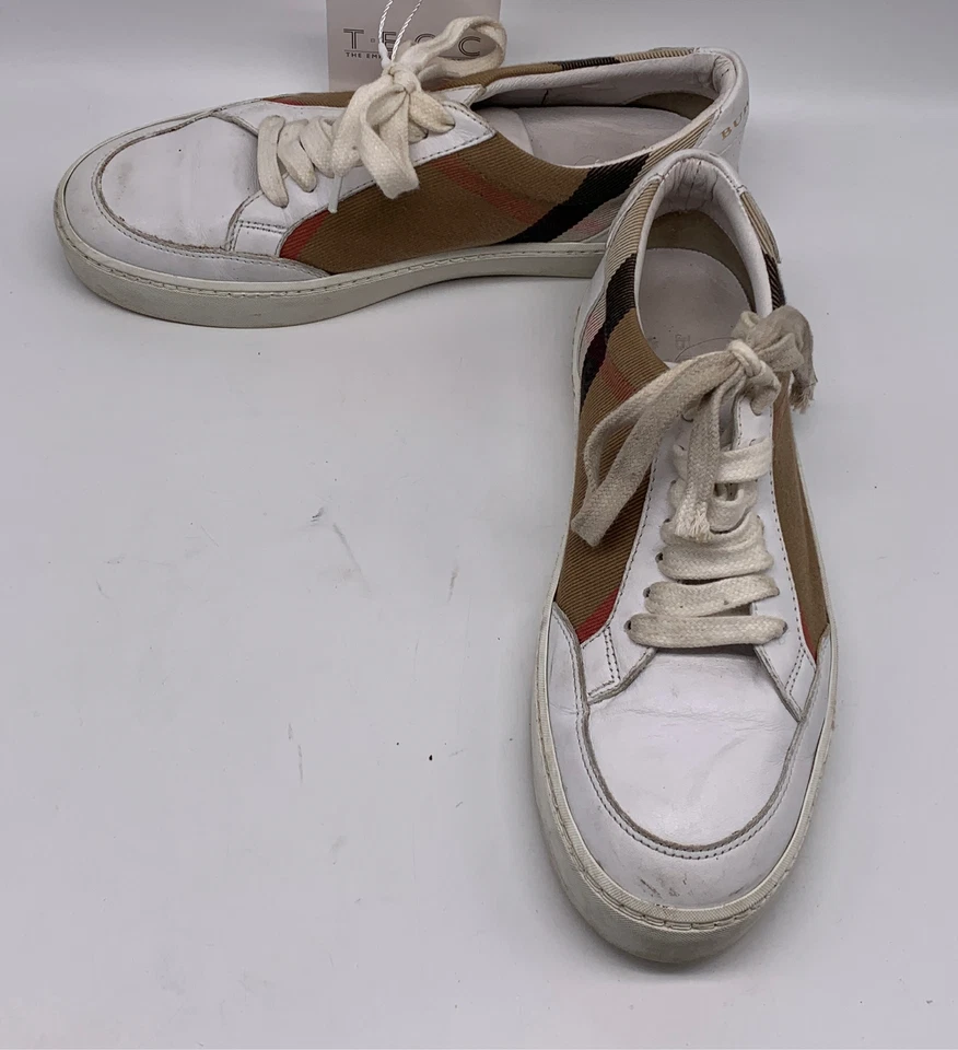 Burberry Mujer Blanco Marrón Nova Check Lona Parte Superior Baja Cuero Tenis talla 36 EE. UU. 6 Foto 1 de 4