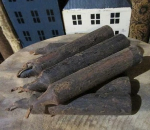 8 Blackened Taper CANDLES*Primitive Hand Dipped*Rolled In Cinnamon and Spices - Picture 1 of 12