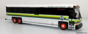 Iconic Replicas 1:50 MCI D4500CT Coach: Golden Gate Transit - Picture 1 of 4