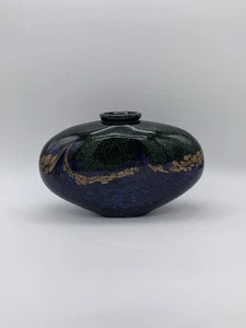 Jarrón Dale Tiffany De Colección Estudio Sentadilla Pesada Soplado a Mano Colorido Pavo Real Acento Dorado - Imagen 1 de 10