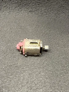 Parma 16D Pink Endbell 1/24 Slot Car Engine #5 Mura Pro Slot Koford Fast Ones - Picture 1 of 6