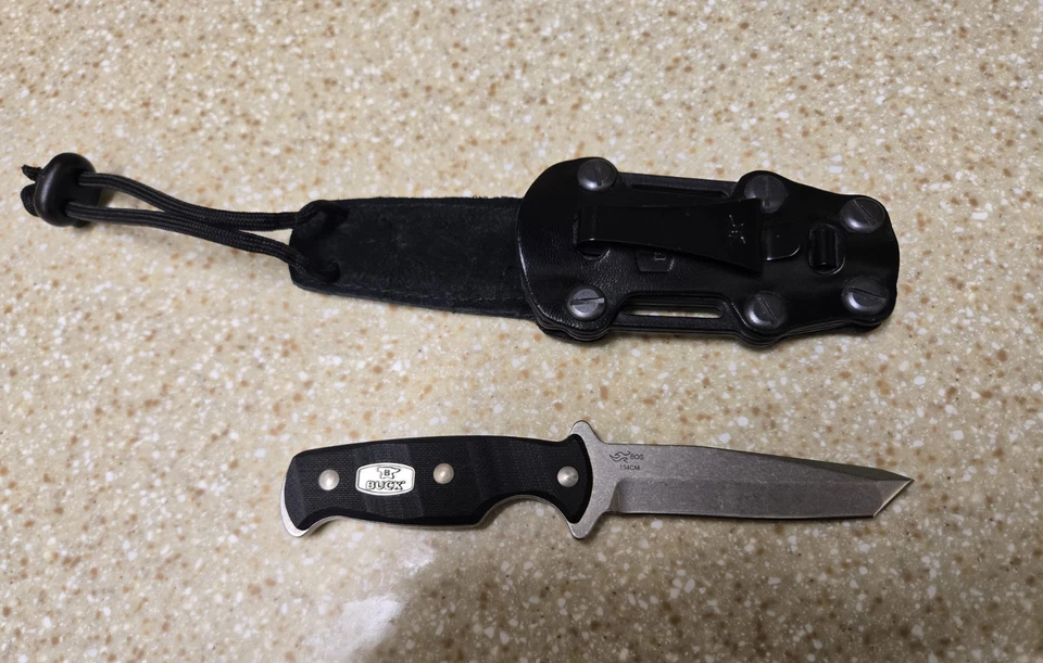 Buck Knives 616BKS 靴刀带工厂黑色皮革鞘 — 第 1/4 张图片