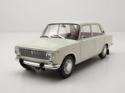 Fiat 124 1970 weiß Modellauto 1:24 Whitebox - Bild 1 von 4