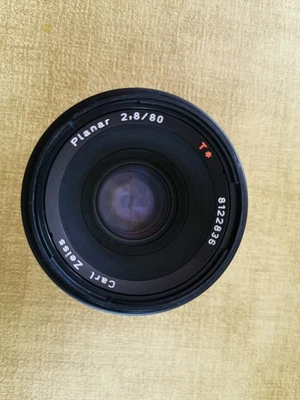 Hasselblad Carl Zeiss 80mm Planar CB F2.8 T - Bild 1 von 4
