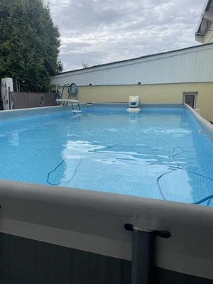 Pool Mit Sandpumpe, Salzwasseranlage, Roboter Und Gegenstrom Anlage - Bild 1 von 4