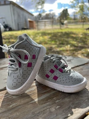 Jordan’s 3C gris y morado Foto 1 de 4