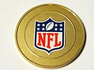 NFL MÜNZE ~ EHREN VERTERANER UND MILITÄRFAMALEN ~ 1 7/8" MÜNZE - Bild 1 von 2