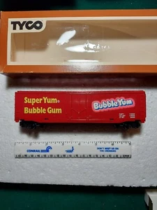 TYCO HO #B339W BUBBLE YUM 50' BOX CAR - Picture 1 of 6