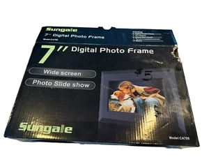 Sungale 7" Thumb Drive Digital Photo Frame CA705 NIB New In Box - Picture 1 of 6
