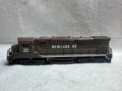 AHM/ Rivarossi? Ho Scale U33b Newland Diesel Locomotive DUMMY For Train Set - Image 1 of 4