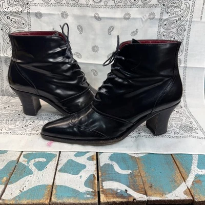 BOTAS DE CUERO NEGRAS DE COLECCIÓN DONNA KARAN OXFORD GRANNY/GOTH TOBILLO TALLA 7B Foto 1 de 4