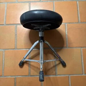 Roc-N-Soc Manual Spindle Drum Throne with Original Seat Design - Black - Picture 1 of 5