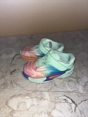 Bebés Niñas Jordan Retro 13 Niños Talla 6c Zapatos Blanco/Azul para Niños Pequeños Foto 1 de 4