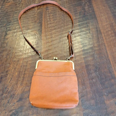 Bolso Bandolera Bueno Cuero Sintético Cartera Marrón Correa Ajustable Latón Bloqueo de Beso Foto 1 de 4