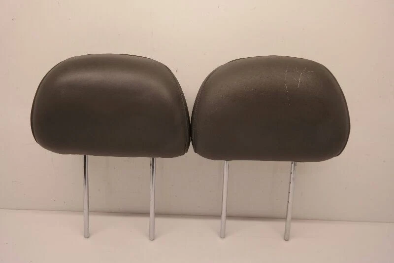 Reposacabezas delantero izquierdo derecho cuero Kia Optima 2001-2006  Foto 1 de 4