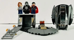 Lego DC Comic 76009 Superman schwarz Zero Escape mit Minifiguren.  (Keine Box oder Handbuch) - Bild 1 von 12