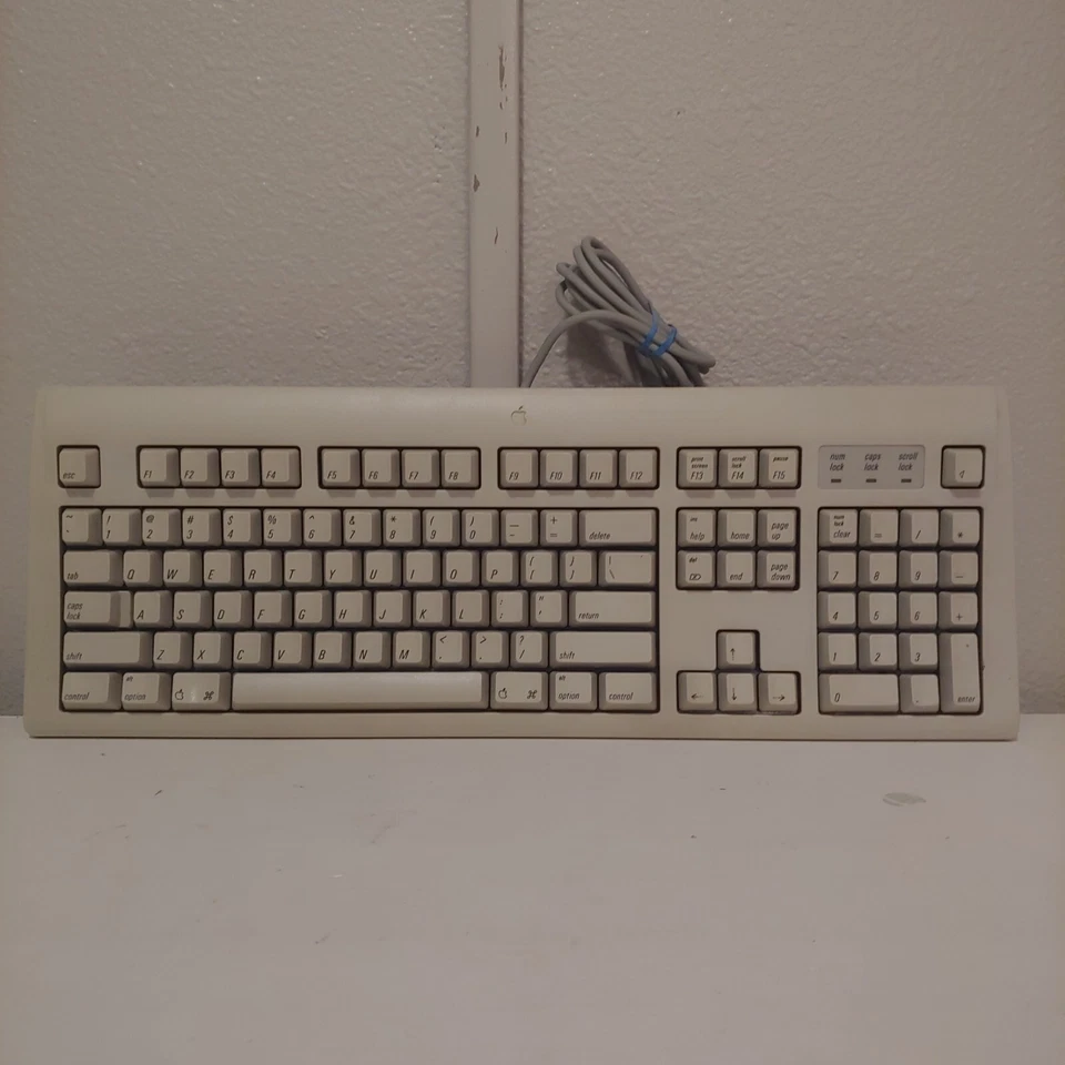 VINTAGE 1994 Apple Design Macintosh Keyboard ADB Model M2980 - Image 1 of 4