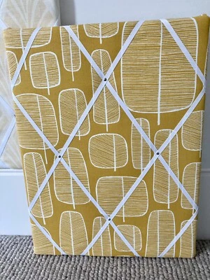 Designer Fabric Notice Boards - 30 X 40cm - Image 1 of 4