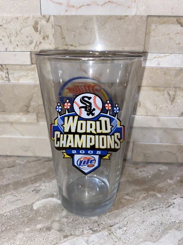 Chicago White Sox 2005 World Series Champions Miller Lite Glass Cover
