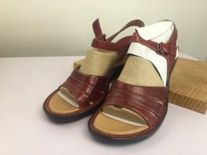 Size 8 Sofft Red Leather Strappy Open Toe Heel Sandals Gala Summer - Picture 1 of 8