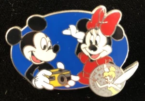 Prendedor de Mickey y Minnie Mouse tomando fotos con cámara Tinker Bell Walt Disney World - Imagen 1 de 1