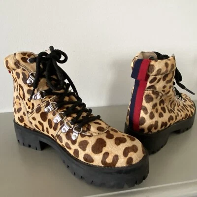 Steve Madden Mujeres Botas 8 M Pelo de Vaca Lunares Parte Superior Alta Zapatos Rayas Suela Gruesa Foto 1 de 4