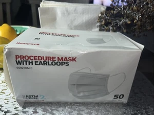 Máscaras faciales Honeywell 559250M C Ear Loop rosa ASTM nivel 2 EE. UU. 50/Bx [Nuevo] - Imagen 1 de 8