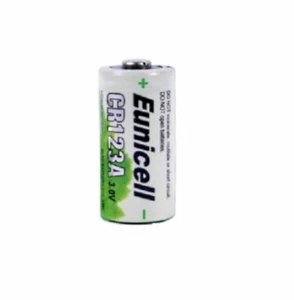 2x CR123A / 123 / 123A / 2/3A / 5018LC / BR2/3A / CR123 / CR17335 / CR17345 /... - Picture 1 of 1