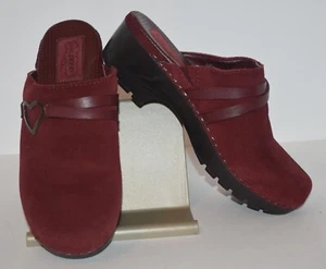 OH....DEER! BURGANDY SUEDE LEATHER SLIP ON MULES - WOMEN'S 7M HEART EMBELISHMENT - Picture 1 of 9