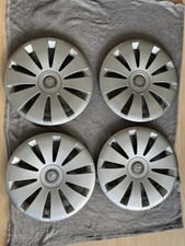 4x Mercedes Benz Radkappen/Radblenden 17 Zoll A1564000025