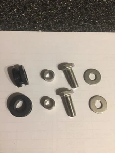 Classic mini radiator top bracket Kit inc” Bushes, Spacers, Screws and Washers. - Picture 1 of 5