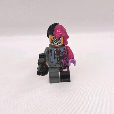 LEGO DC Super Heroes Two Face Minifigure Black And Magenta Hair Batman Movie - Image 1 of 4
