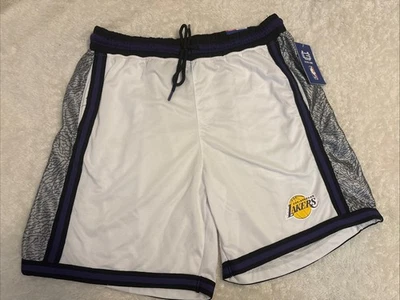 NBA Los Angeles Lakers Classic Fit Basketball White Shorts Large - Image 1 of 4