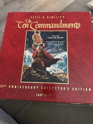Cecil B. DeMille's The Ten Commandments 35th Anniversary Collector's Edition '92 - Image 1 of 4