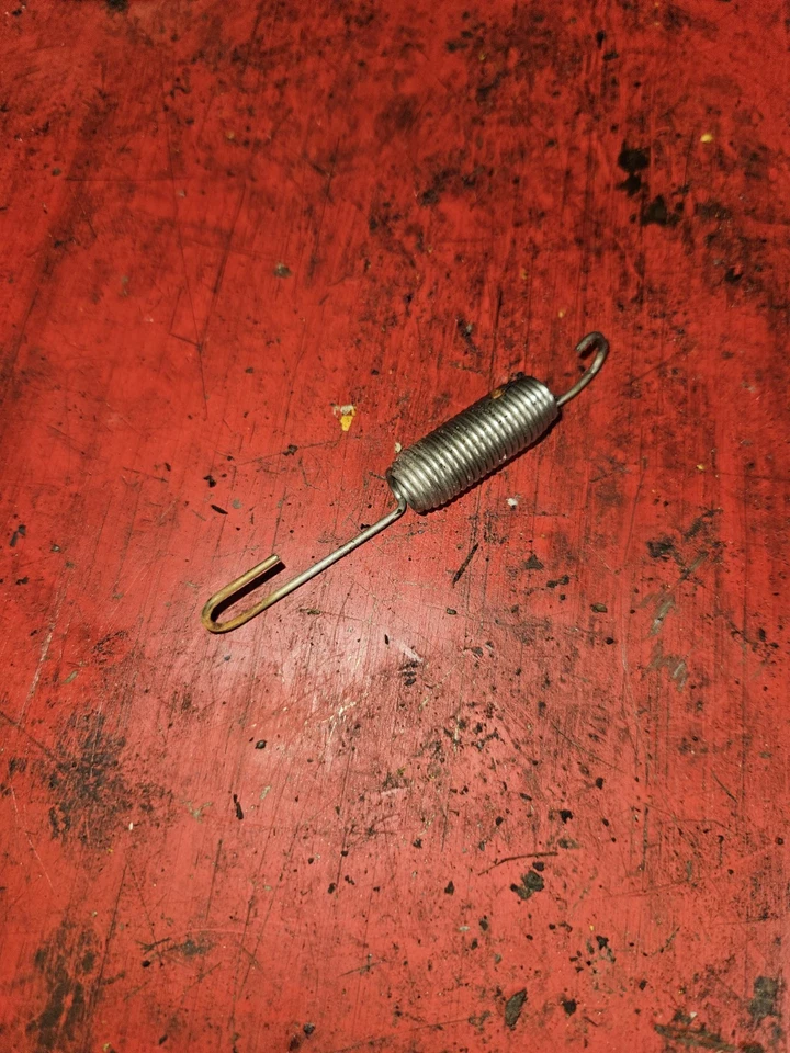 Cub Cadet Kohler Comand Ch18 Governor Spring 1864 1863 2284 2084 3204 3206 - Imagem 1 de 1