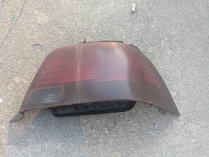 1997 98 Acura RL Rear Right Taillight Lens Assembly - Bild 1 von 2
