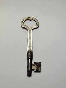 Vintage Look Wood # 1 Corbin Skrlrton KEY Antique PATD MON 15 OLD - Picture 1 of 8