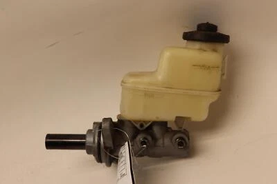 Toyota RAV4 LE 2006-2018 tracción delantera freno eléctrico cilindro maestro con depósito OEM Foto 1 de 4